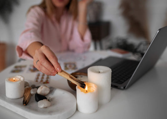 Choosing the Perfect Scented Candles in Singapore Homes and Work Rooms