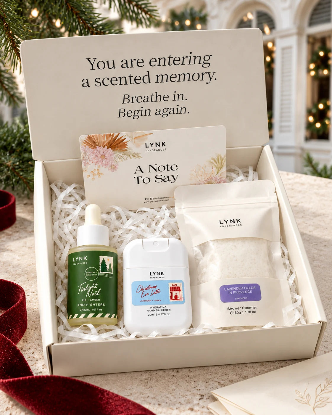1 hand sanitiser
1 Poo Fighter · 30ml
1 shower steamer · 50g
1 ambience diffuser box, packaging only
1 greeting card