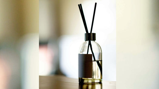 Best Base Oil for Reed Diffuser